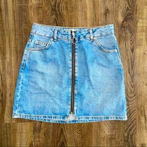TOPSHOP MEDIUM WASH DENIM SKIRT ❤️⚡️